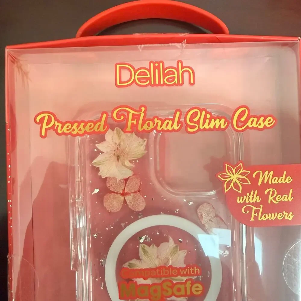 Floral iPhone 14/15 Case (NEW - opened box but unused)